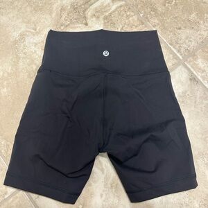 Lululemon 6 inch bike shorts
